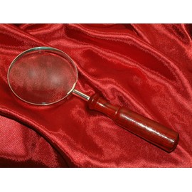 magnifying glass with dark hardwood handle (23574)