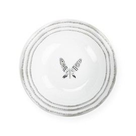 Everything Kitchens 16-Piece Dinnerware Set with Mugs | Bear With Me