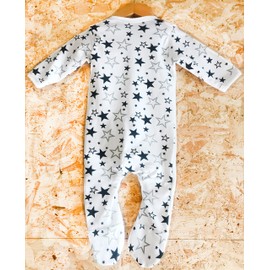 My Auntie Loves Me to the Moon and Back - 100% Ultra-Soft Cotton Newborn Sleepsuit for Baby Niece Nephew (White/Black Stars, 6-12 Months)
