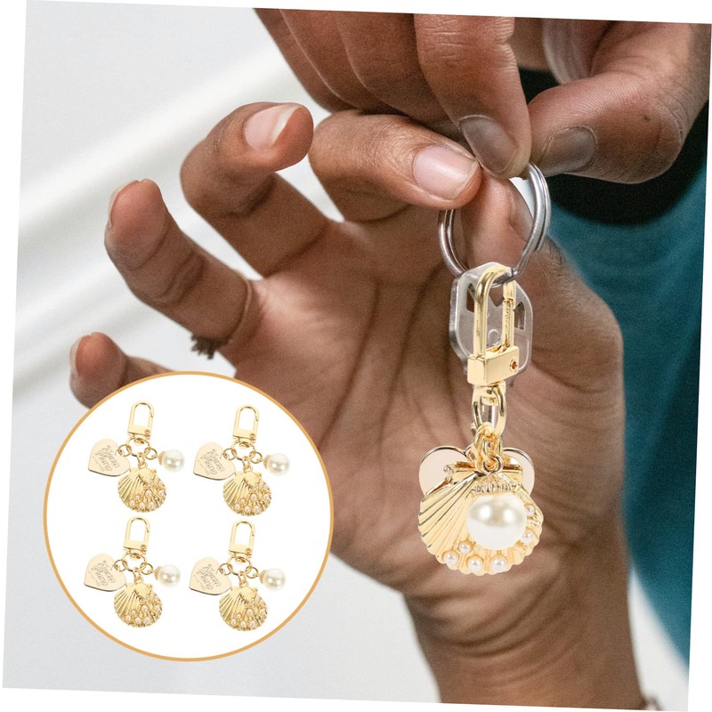 Abaodam Elegant Shell Keychain Set 4pcs Pearl Conch Pendants for