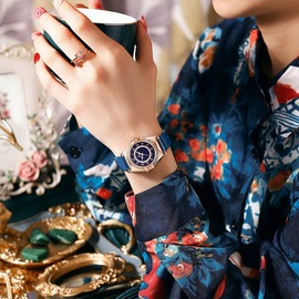 SHENGKE SK Ladies Easy Read Watch with Arabic Numerals Crystal Diamond Women Dress Watches Water Resistant