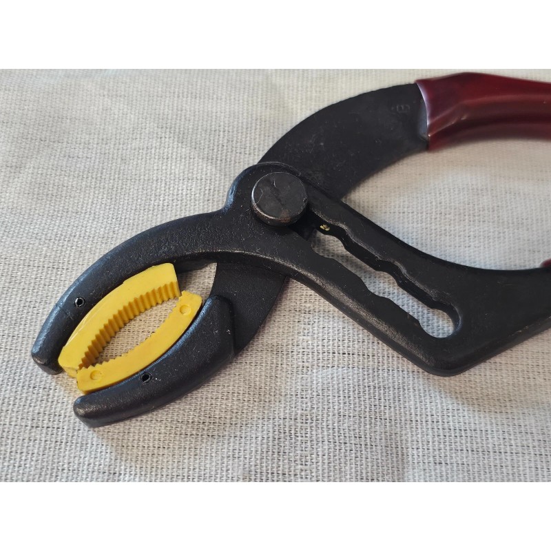 Pro America 8010-PJ Cannon Plug Pliers Soft Jaw Groove Joint