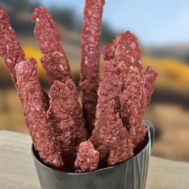 Hi Mountain Jerky Seasoning and Cure Kit | CAJUN BLEND | Beef Jerky Seasoning | Perfect for Beef, Venison, Elk, & Deer | Seasons up to 15 lbs. of Meat (1 Box)