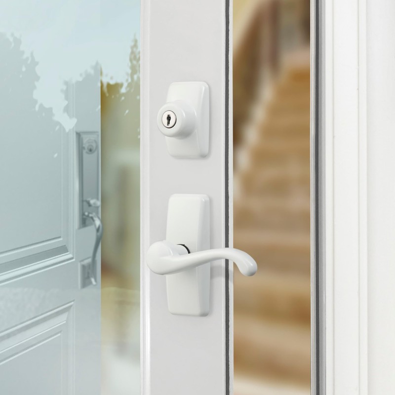 Ideal Security GL Door Lever Set with Keyed Deadbolt Lock