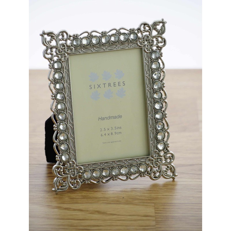 Antique Vintage and Shabby Chic Style silver metal photo frame