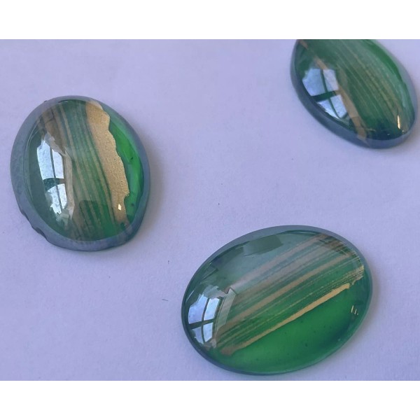 25x18MM VINTAGE GLASS CABOUCHON EMERALD PAINT GOLD IN FLATBACK UNFOILED