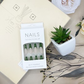 24 PCS Green Press on Nails Iong Fake Nails Ballet False Nails Coffin Stick on Nails Distinctive Crocodile Print Design Acrylic Nail Kit For Pregnant Women and Girl Decoration.