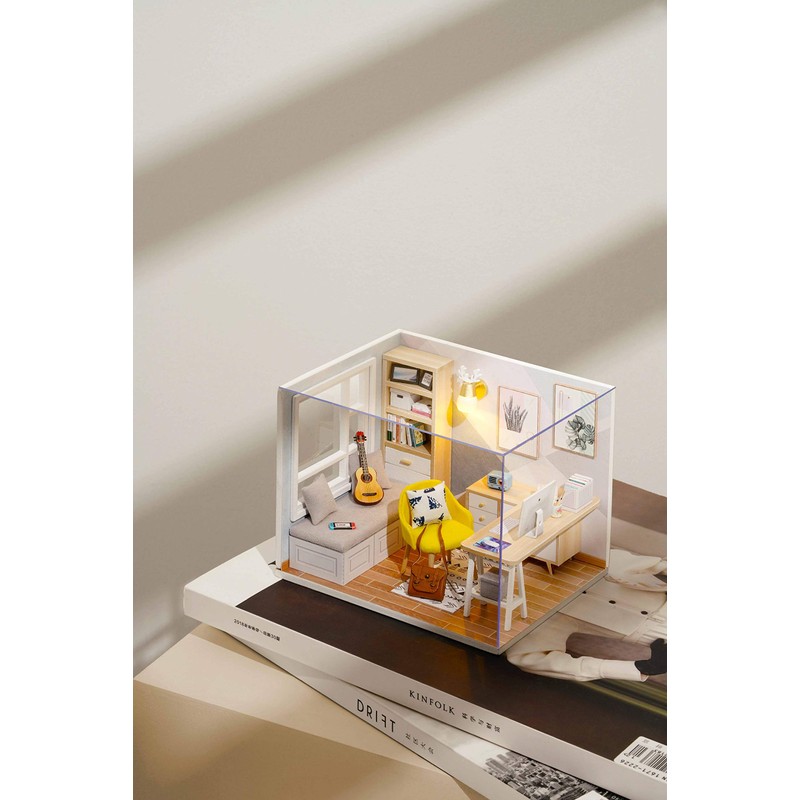 CUTEROOM DIY Miniature Dollhouse Kits Craft Wooden Dollhouse Model Kits