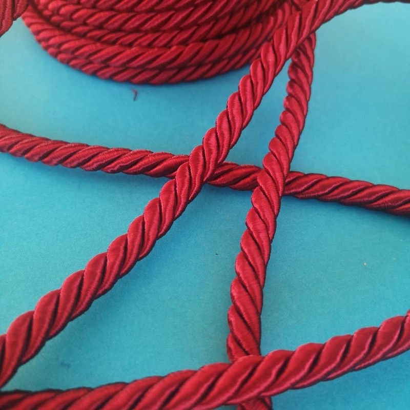 PIZZITALIANI LACES & RIBBONS SINCE 1953 Braided Cord Diameter 8
