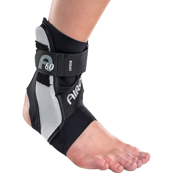 Aircast A60 Ankle Support Brace, Right Foot, Black, Medium (Shoe Size: Men's 7.5-11.5 / Women's 9-13)