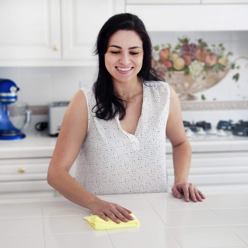 Eurow 300 GSM Microfiber Cleaning Cloths, Soft, Streak-Free, Lint-Free, Ultra