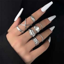 HUASAI 8Pcs Boho Knuckle Rings for Women Gold Stackable Rings Vintage Silver Knuckle Rings Pack for Gifts Valentines Day Gifts Jewelry Gifts