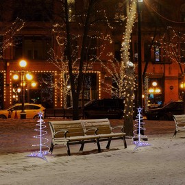 Yescom Munchkin 2ft Solar Spiral Tree Light 79 LEDs Indoor Tabletop Outdoor Pathway Holiday Party Event Decor Water Resistant with Star Topper Metal Stakes Multi-Color 5 Pack