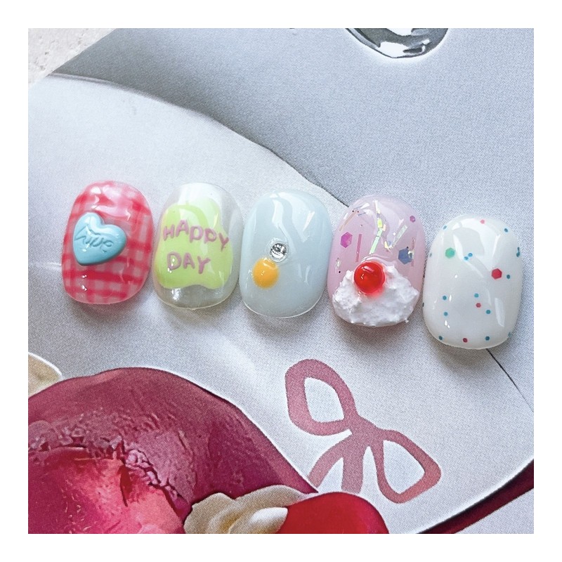 Happi Day - Short Almond / 햅삐데이 - 숏아몬드