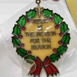 Unbranded Vtg 1970's Stained Glass Christmas Sun Catchers Wreath Jesus Reason Ornament FSS