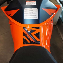 labelbike - 3D Bottom Tank Pad Sticker Compatible For KTM 1290 Super Duke R 2021