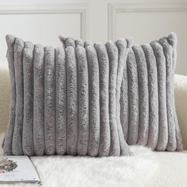 Mandioo Pack of 2 Decorative Throw Pillow Covers Faux Fur
