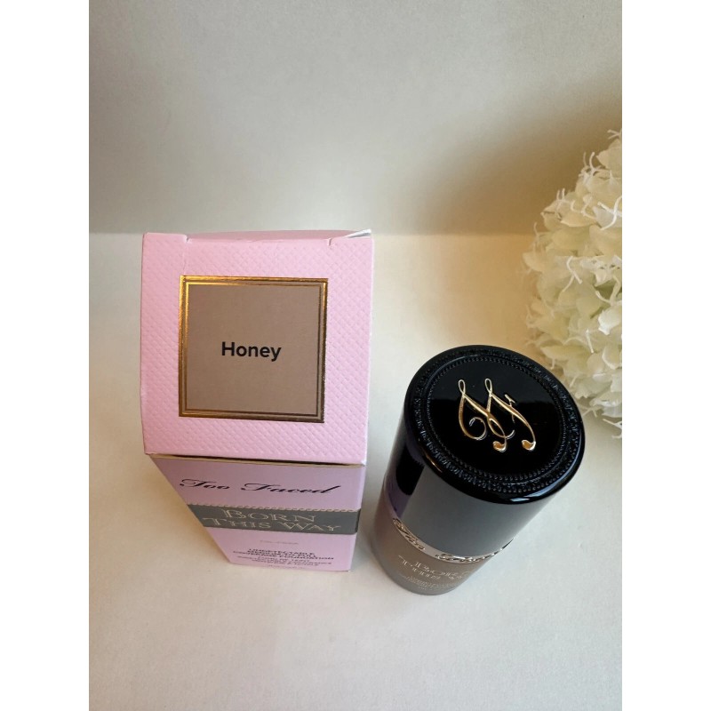 Too Faced Born This Way Oil-Free Natural Finish Foundation-Hon