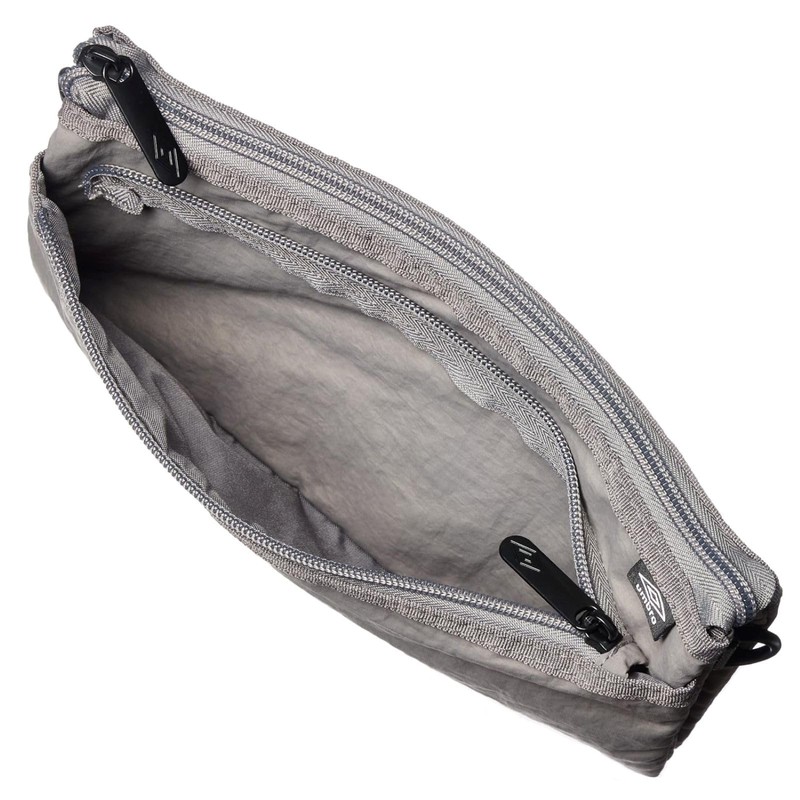 Umbro Sacoche Soft Lightweight Nylon Shoulder Bag with Logo Embroidery,