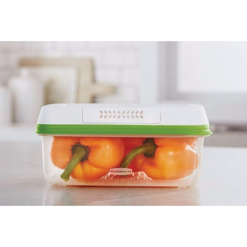 Rubbermaid FreshWorks Produce Saver, Large Storage Containers With Lids, Pack