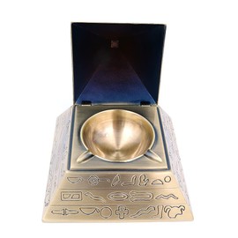 VOANZO Creative Retro Metal Ashtray with Lid Ashtray Home Hotel Office Decor Ancient Egypt Sculpture Pyramid Ornaments Festival Gift (Bronze)