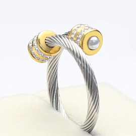 Chukiyard Twisted Cable Wire Rings for Women Stainless Steel Adjustable Ring Open Cuff Design Fits 70-90mm Fingers Cable Chain Cubic Zircon with Steel Balls (Pearls)