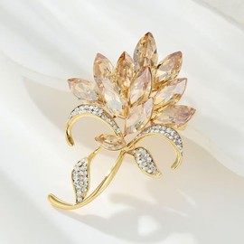 LuvQaze Crystal Flower Bouquet Brooch for Women 18k Gold Plated Rhinestone Flower Bouquet Pin Birthday Holiday Gift for Wife Girlfriend Mother