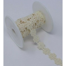 Feathers Creation 15MM Wide 2 Yards Beautiful Daisy Flower Lace, Ribbon Trim Colours Sewing, Embellish (Cream)