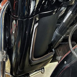 HDBUBALUS Motorcycle Lower Grills Leg Fairing Light LED Turn Signal Running Light Fit For Harley Touring Street Glide Road Glide Electra Glide FLHTK FLTRU 2006-2013 (Color: Chrome)