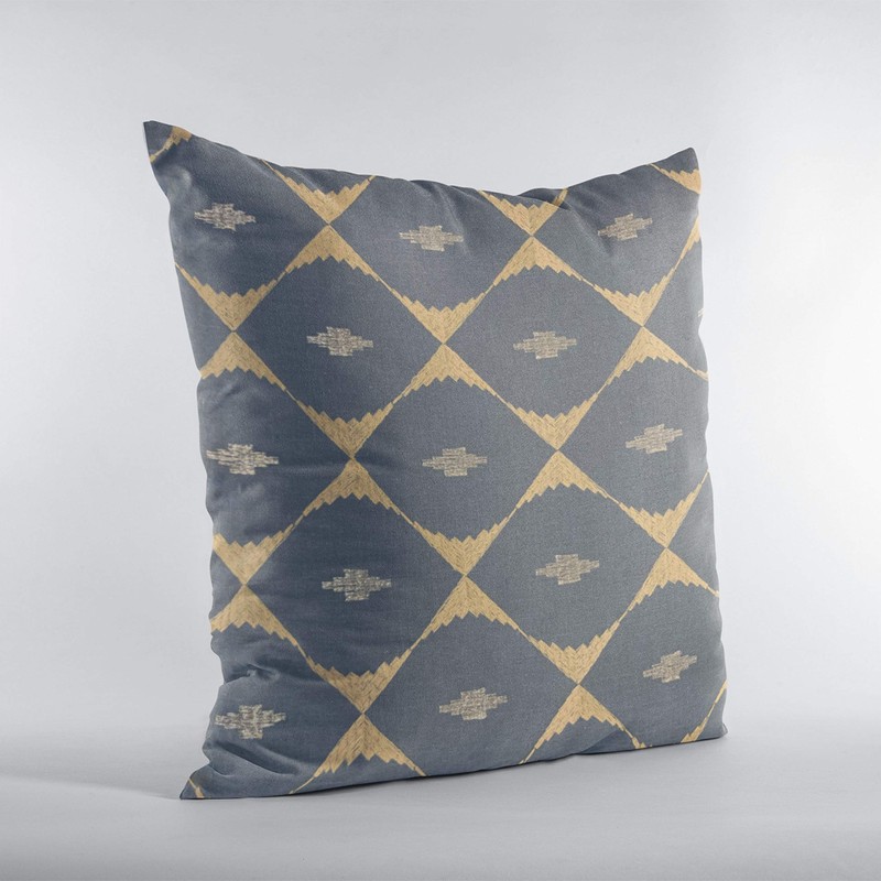 Plutus Brands Blue Plutus Cube Diamond Luxury Throw Pillow 18