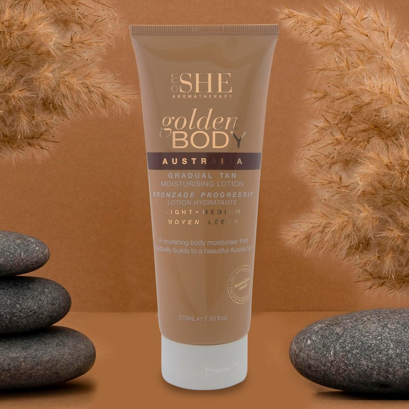 Om SHE Aromatherapy Golden Body Gradual Tan - Light to
