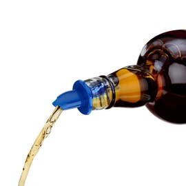 True Fabrication Steady Plastic Pourers, 3", Multicolor