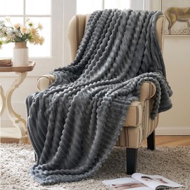 MIULEE Cuddly Blanket, Fluffy Blanket, Fleece Blanket, Flannel, Plain Blankets, Couch Blanket, Fluffy Throw, Microfibre Bedspread, Sofa Blanket for Bedroom, 50 x 60 Inches, 125 x 150 cm, Dark Grey