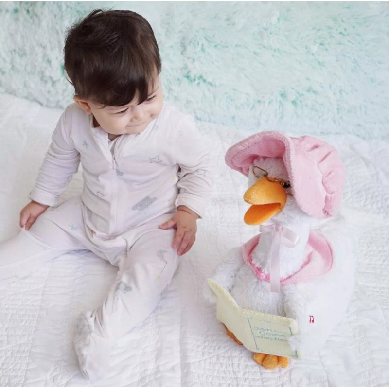 Cuddle Barn Peluche Ganso Parlante,con 7 Canciones De Cuna Color