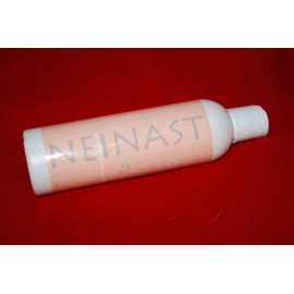 Neinast Nienast Moisturizing Shampoo 8.5 oz. NIB Discontinued RARE Beauty Salon New