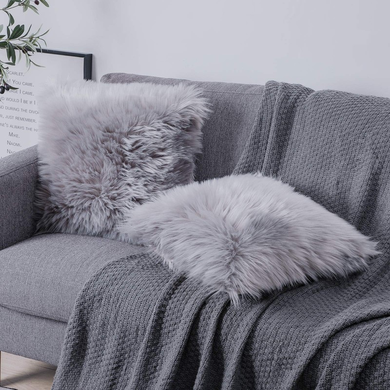 OYIMUA Grey 18'' x 18'' Fluffy Soft Faux Fur Cushion
