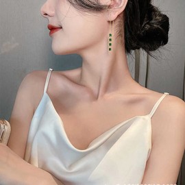 Chain Threader Earrings Green Cz Crystal Threader Earrings Emerald Dangle Earrings Gold Long Threader Earrings