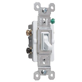 Legrand Pass & Seymour 663WGU Trademaster 15 Amp 3-Way Toggle Light Switch, Residential Grade, White (1 Count)
