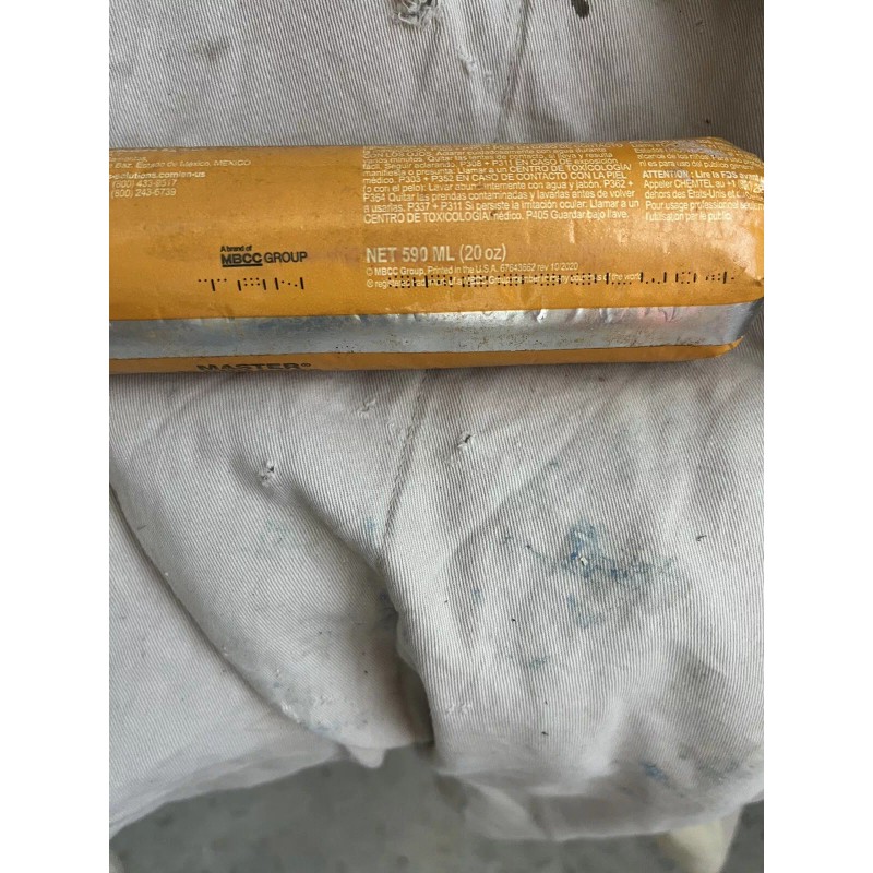 MasterSeal NP 100 20 oz High Performance Hybrid Sealant Sausage