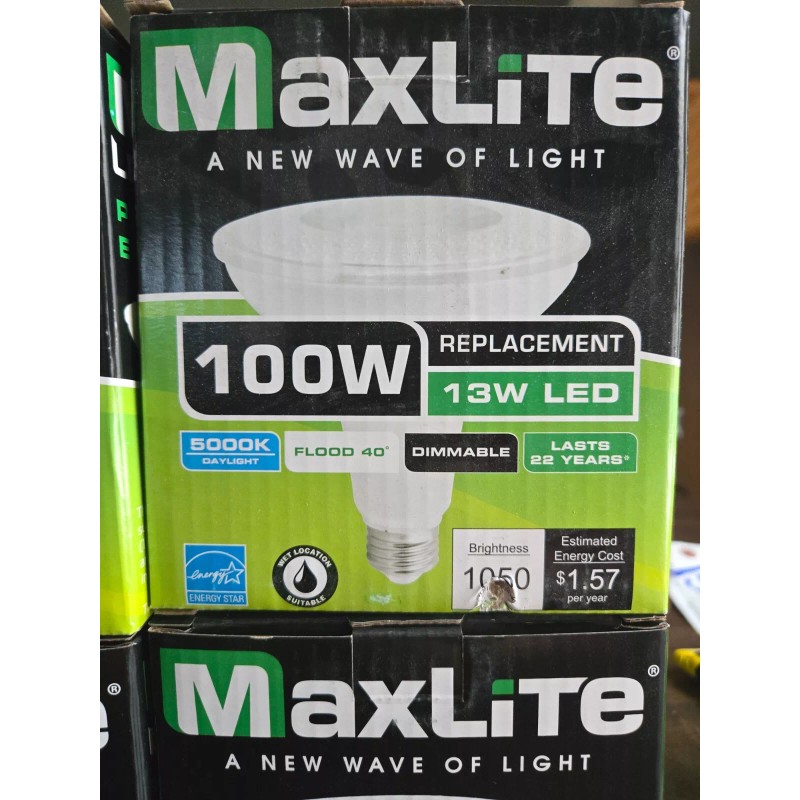 MAXLITE 13P38WD50FL 13W 1050 LUMENS 5000K LED DIMMABLE FLOOD LIGHT