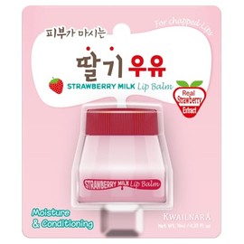 WELCOS Kwailnara - Bálsamo labial de leche con jalea real y extractos de leche para un cuidado hidratante y nutritivo, cuidado de labios coreano, sabor a fresa, añade tinte y brillo natural, 0.33 onzas líquidas