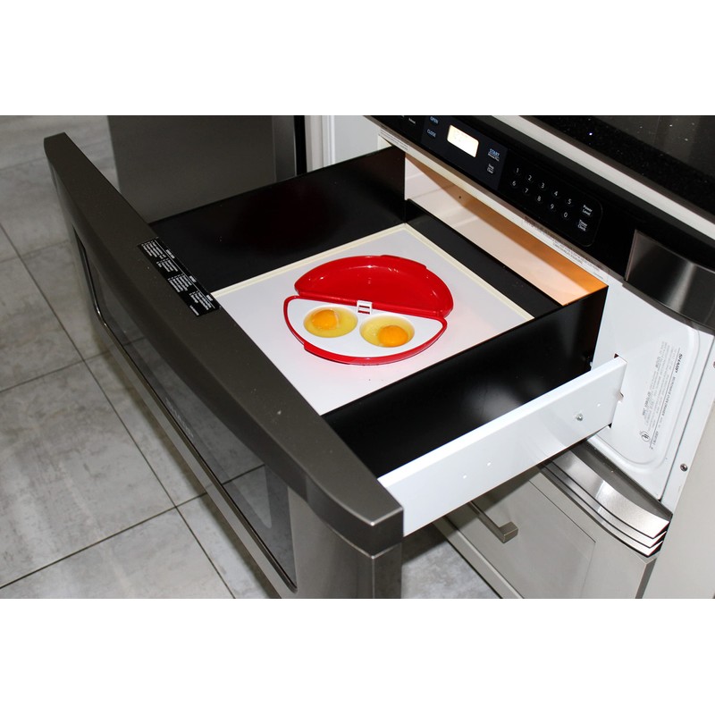 Dependable Industries inc. Essentials Microwaveable Microwave Omelet Pan and 2