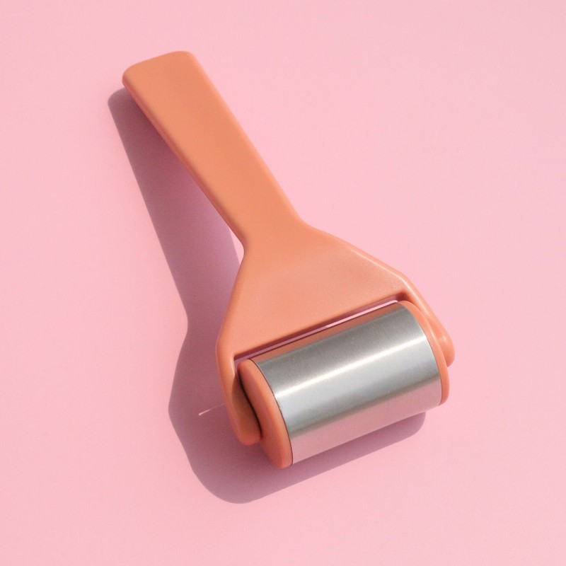 Ice Roller Massager Stainless Steel Portable Face Eye Massage Beauty