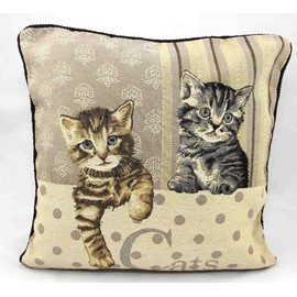 Traditional Tapestry Cushion Covers with Soft Faux Velvet Reverse 18" x 18" (Cats)