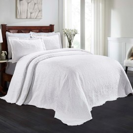 Superior Aspen Cotton Blend 2 Piece Bedspread Set, Oversized Bedspread, 1 Pillow Sham, Medium Weight Blanket, Home Bed Decor, Floral Scalloped, Matelasse Coverlet, Bedding Essential, Twin, White