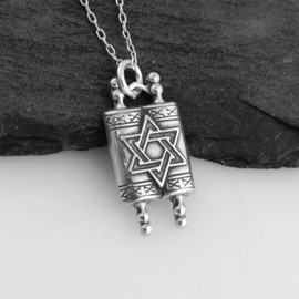 FashionJunkie4Life Sterling Silver 3D Torah Scolls Pendant Necklace, 18"