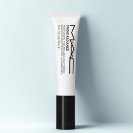 vein MAC Studio Radiance Moisturizing Illuminating Silky Primer 30ml White, 1 piece / 맥 스튜디오 래디언스 모이스처라이징 일루미네이팅 실키 프라이머 30ml 백색, 1개