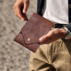 Cartera plegable para hombre de piel sintética con tarjetero y compartimento para bolígrafo. Cartera minimalista y compacta ideal para el día a día viajes de negocios.