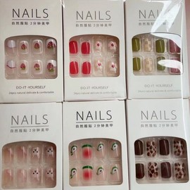 [Overseas] New nail patch fake nail removable nail patch student pure desire nail patch complete nail free size/form 12 sheets randomly sent 15ea