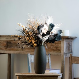 Luxurious Style Artificial Flower Bouquet (Including Roses and Eucalyptus Leaves), Neutral Home/Light Luxury Living Room, Indoor Dining Table, Central Entrance, Office Coffee Table Decoration